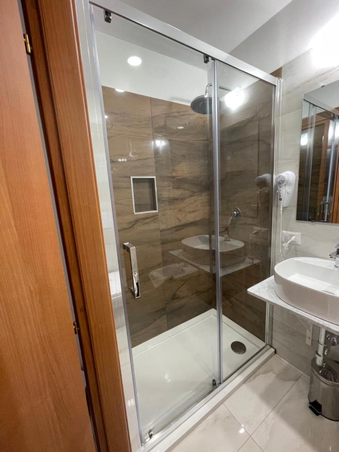B&B Centrale Джеля Екстериор снимка